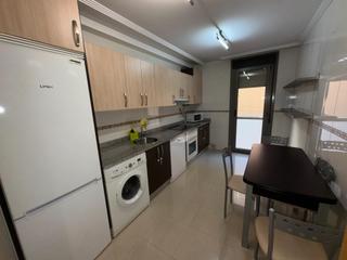 Alquiler Apartamento Travesía san valerio 10. Amplio apartamento en la zona alta de ponferrada Alquiler Apartamento Travesía san valerio 10. Amplio apartamento en la zona alta de ponferrada