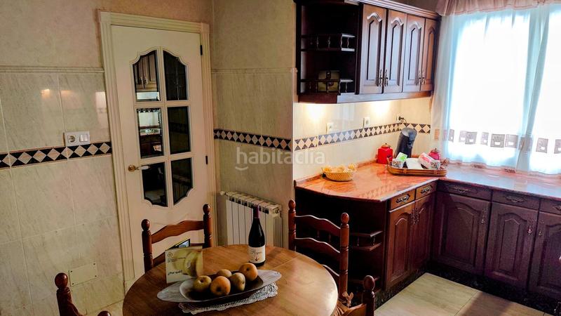 Foto 5d0e04d1-5fca-4b0f-bb51-992869d7dd93. Alquiler piso alquiler piso avenida america. . en Ponferrada Foto 5d0e04d1-5fca-4b0f-bb51-992869d7dd93. Alquiler piso alquiler piso avenida america. . en Ponferrada