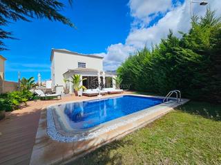 Xalet a Playa Fañabé Alto. Villa en costa adeje, tenerife Xalet a Playa Fañabé Alto. Villa en costa adeje, tenerife