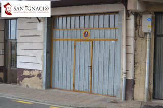Parking voiture à Calle merindad de cuesta urria 4. Plaza de garaje céntrica en villarcayo Parking voiture à Calle merindad de cuesta urria 4. Plaza de garaje céntrica en villarcayo