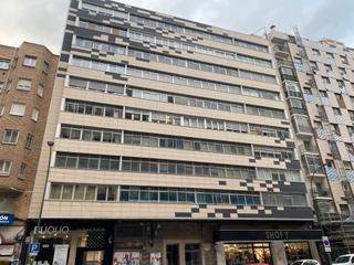 Etagenwohnung in Juan XXIII - Las Torres - G2. Pisazo de tres dormitorios en pleno cogollo de gamonal Etagenwohnung in Juan XXIII - Las Torres - G2. Pisazo de tres dormitorios en pleno cogollo de gamonal