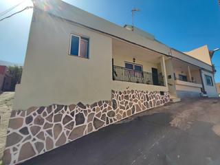 Masia  Camino los frontones-1. Acogedora casa rústica en los frontones, la orotava Masia  Camino los frontones-1. Acogedora casa rústica en los frontones, la orotava