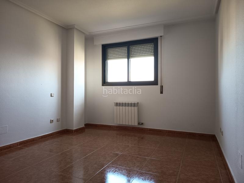 Foto c383434d-6058-4a47-b3dd-9c9ad2ba6d07. Rent flat with heating parking in Parquesol Valladolid Foto c383434d-6058-4a47-b3dd-9c9ad2ba6d07. Rent flat with heating parking in Parquesol Valladolid