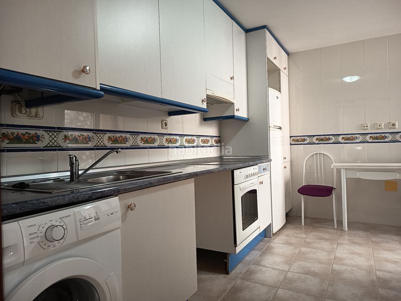 Foto f0529f6c-fab5-4f93-8944-51c9fb62b271. Rent flat with heating parking in Parquesol Valladolid Foto f0529f6c-fab5-4f93-8944-51c9fb62b271. Rent flat with heating parking in Parquesol Valladolid