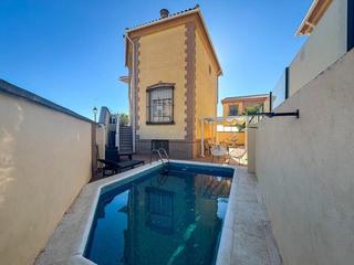 Chalet in Belicena. Chalet Chalet in Belicena. Chalet