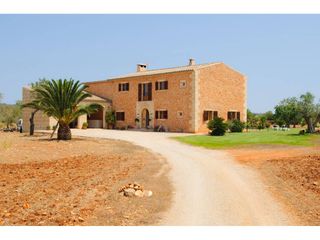 Rural plot in Felanitx. Finca rustica en venta en felanitx Rural plot in Felanitx. Finca rustica en venta en felanitx