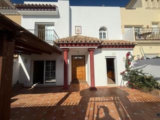 Casa in Cancelada. Casa en venta en cancelada, 4 dormitorios. Casa in Cancelada. Casa en venta en cancelada, 4 dormitorios.