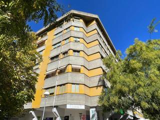 Etagenwohnung  Albeniz. Se vende piso amplio y soleado en zona centro Etagenwohnung  Albeniz. Se vende piso amplio y soleado en zona centro