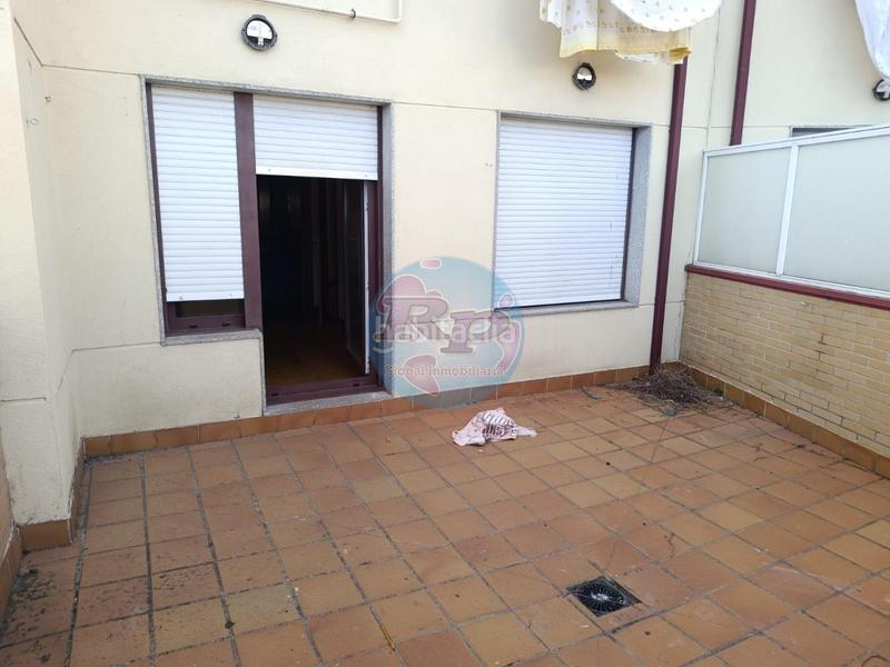 Foto ab3e8b25-a0eb-4beb-bc7e-7bd8449163a9. Pis amb calefacció aparcament a Armunia León Foto ab3e8b25-a0eb-4beb-bc7e-7bd8449163a9. Pis amb calefacció aparcament a Armunia León