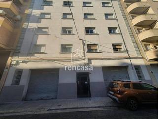 Edifici Mestre emili pujol. Zona recotorat Edifici Mestre emili pujol. Zona recotorat