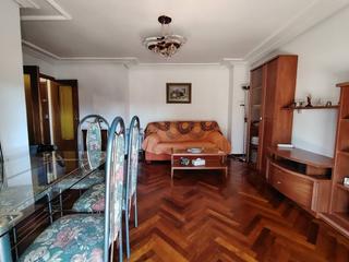 Appartement à Peña Trevinca. Piso en venta en la hiniestapeña trevincasiglo xxi49023 Appartement à Peña Trevinca. Piso en venta en la hiniestapeña trevincasiglo xxi49023
