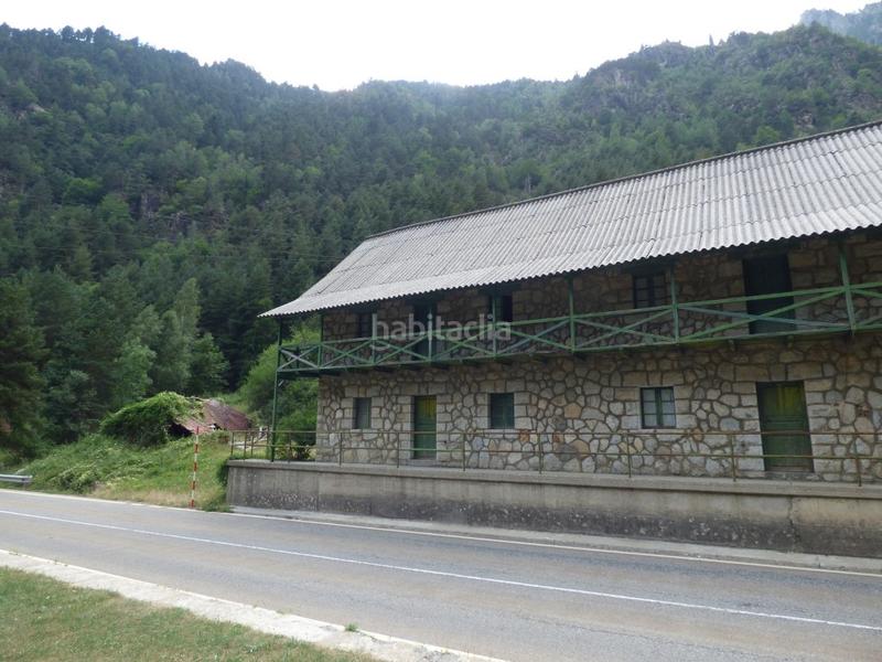 Foto 3b795382-d650-4bae-b099-65a33cfe5845. Edificio en carretera aragonesa 57 edificio de aptos para rehabilitar zona . en Bielsa Foto 3b795382-d650-4bae-b099-65a33cfe5845. Edificio en carretera aragonesa 57 edificio de aptos para rehabilitar zona . en Bielsa