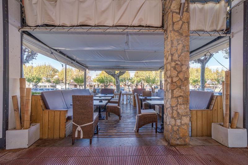 Foto 9e6a45d4-b28e-4282-bb81-e71af0e38945. Miete geschäftsraum in Moxó - Sant Mori Empuriabrava Foto 9e6a45d4-b28e-4282-bb81-e71af0e38945. Miete geschäftsraum in Moxó - Sant Mori Empuriabrava