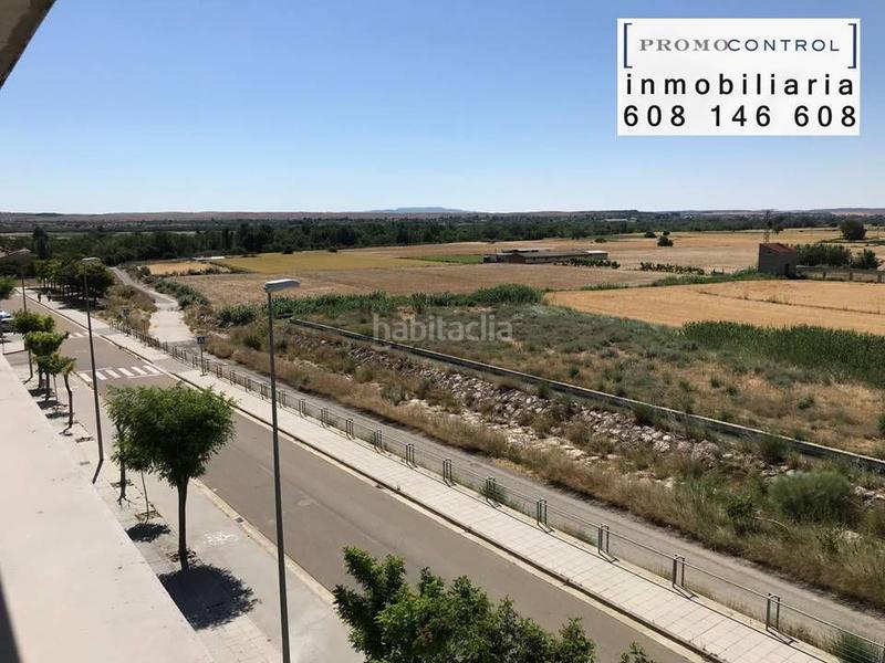 Foto 43fc0f4a-7cd3-43f8-bb4a-5a43849d743e. Appartement dans avenida océano atlántico 12 dans Zuera Foto 43fc0f4a-7cd3-43f8-bb4a-5a43849d743e. Appartement dans avenida océano atlántico 12 dans Zuera