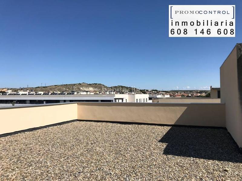 Foto b1810d48-c12c-48ec-9b6d-1de14f355177. Appartement dans avenida océano atlántico 12 dans Zuera Foto b1810d48-c12c-48ec-9b6d-1de14f355177. Appartement dans avenida océano atlántico 12 dans Zuera