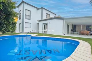 Casa pareada  Dublin. Villa pareada en valle de fañabe, el madroñal Casa pareada  Dublin. Villa pareada en valle de fañabe, el madroñal