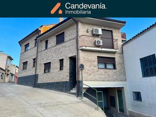 Aparcament cotxe  Calle leciñena Aparcament cotxe  Calle leciñena