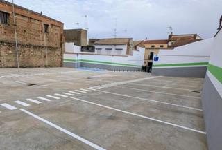Lloguer Aparcament cotxe a Centre. Palamós alquiler por día de plaza de parquing céntrica, en recin Lloguer Aparcament cotxe a Centre. Palamós alquiler por día de plaza de parquing céntrica, en recin