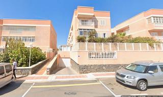 Parking voiture  Calle montaña amarilla 2. Se vende plaza de garaje con trastero en costa del silencio Parking voiture  Calle montaña amarilla 2. Se vende plaza de garaje con trastero en costa del silencio