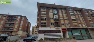 Pis a Plaza san esteban 3. Vivienda de 3 dormitorios y dos baño con trastero y garaje inclu Pis a Plaza san esteban 3. Vivienda de 3 dormitorios y dos baño con trastero y garaje inclu