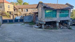 Casa  A abelenda. Para entrar a vivir con jardín Casa  A abelenda. Para entrar a vivir con jardín