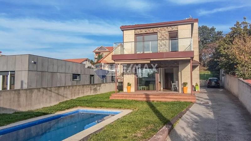Foto 99d48fc9-cd60-48c2-b382-90f942790dc8. House with heating parking pool in Valadares - Beade Vigo Foto 99d48fc9-cd60-48c2-b382-90f942790dc8. House with heating parking pool in Valadares - Beade Vigo