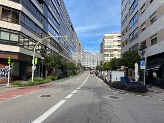 Piso  Avenida das camelias. A metros de plaza independencia  con fachada y tejado renovados Piso  Avenida das camelias. A metros de plaza independencia  con fachada y tejado renovados