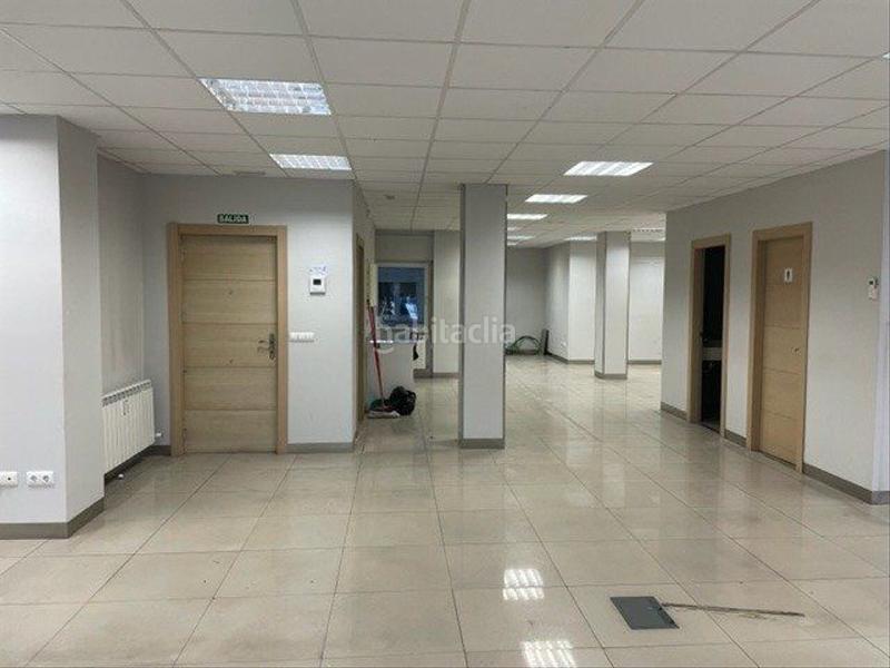 Foto 3073b9e4-904b-4b7c-b7e1-af01cce5ee22. Alquiler piso en plaza madrid amplia vivienda o despacho en Valladolid Foto 3073b9e4-904b-4b7c-b7e1-af01cce5ee22. Alquiler piso en plaza madrid amplia vivienda o despacho en Valladolid