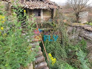 House in Amoeiro House in Amoeiro