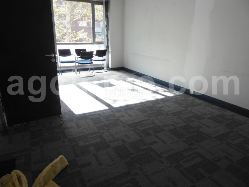 Foto 33975102-e1aa-4e8f-9bfe-b2fb62058d03. Rent office space with heating parking in Huerta del Rey Valladolid Foto 33975102-e1aa-4e8f-9bfe-b2fb62058d03. Rent office space with heating parking in Huerta del Rey Valladolid