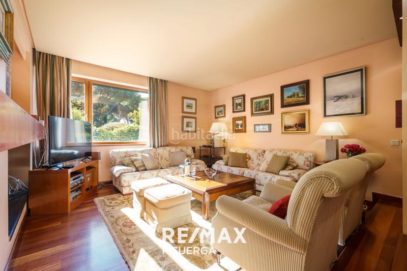 Foto 4f35b3a4-9246-47d1-b339-874d4749a15f. Chalet en calle barlovento 182 en Boecillo Foto 4f35b3a4-9246-47d1-b339-874d4749a15f. Chalet en calle barlovento 182 en Boecillo