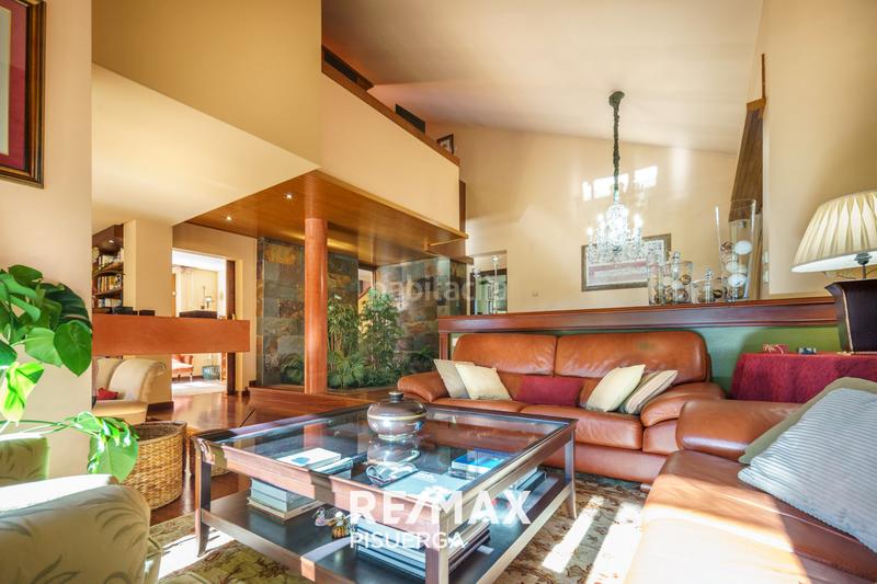 Foto 857a66f1-ce2c-4158-8a0a-3757427910a4. Chalet en calle barlovento 182 en Boecillo Foto 857a66f1-ce2c-4158-8a0a-3757427910a4. Chalet en calle barlovento 182 en Boecillo