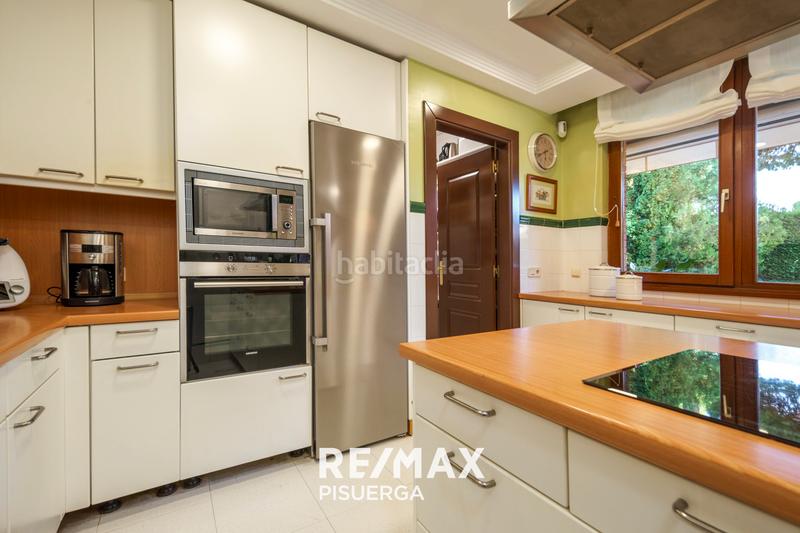 Foto af23b922-a4c1-4b0d-9dd2-67fba7bb18fe. Chalet en calle barlovento 182 en Boecillo Foto af23b922-a4c1-4b0d-9dd2-67fba7bb18fe. Chalet en calle barlovento 182 en Boecillo