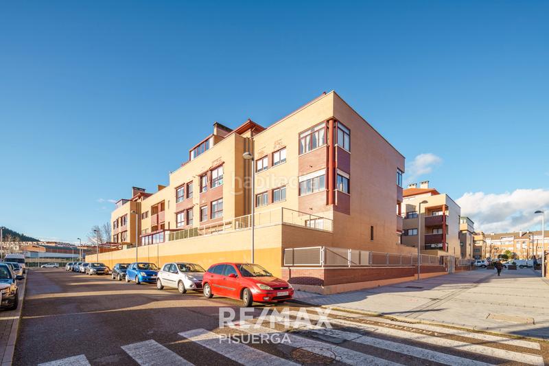 Foto 279d5202-5429-42d4-8cb0-91d9b314676c. Pis a calle leonardo da vinci 2 a Cistérniga Foto 279d5202-5429-42d4-8cb0-91d9b314676c. Pis a calle leonardo da vinci 2 a Cistérniga