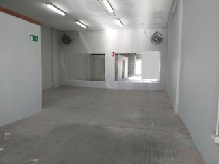 Lloguer Local Comercial a Arafo. Se alquila local en polígono de gúímar, cerca de hiperdino y mer Lloguer Local Comercial a Arafo. Se alquila local en polígono de gúímar, cerca de hiperdino y mer