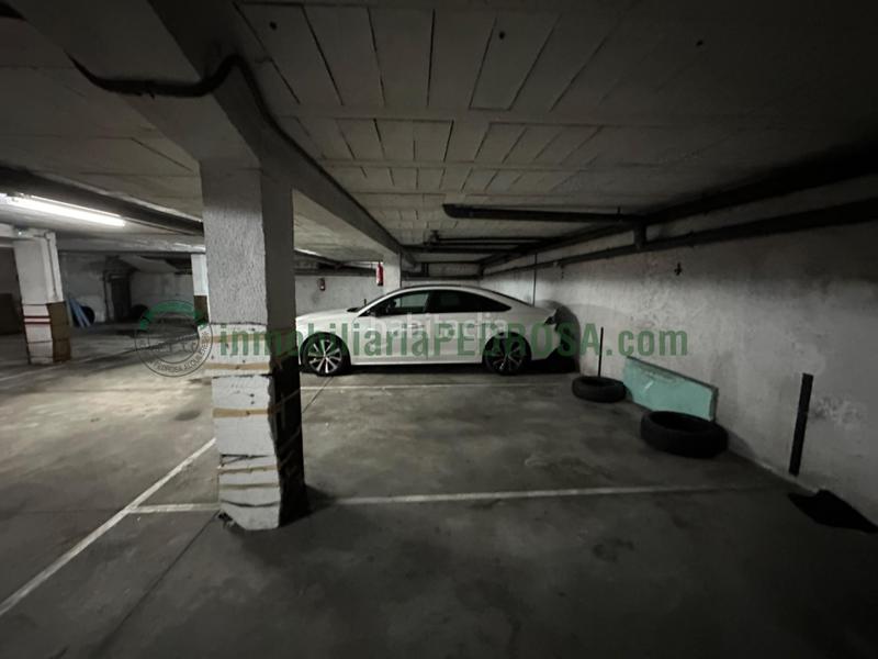 Foto a1991772-4058-413f-94f4-120e036e3aa7. Parking coche en Monte Porreiro Pontevedra Foto a1991772-4058-413f-94f4-120e036e3aa7. Parking coche en Monte Porreiro Pontevedra