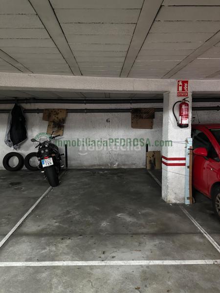 Foto f95bb4c8-7fb4-42b2-ac31-540e7c6dd599. Autoparkplatz in Monte Porreiro Pontevedra Foto f95bb4c8-7fb4-42b2-ac31-540e7c6dd599. Autoparkplatz in Monte Porreiro Pontevedra