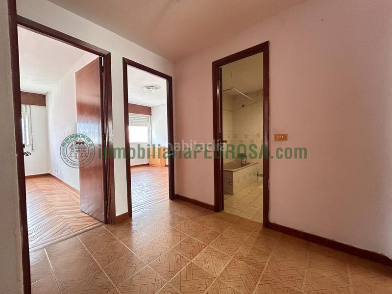 Foto ae560f75-6aba-4ef3-bf4e-b94847b0fa9b. Pis amb calefacció aparcament a La Seca - Los Salgueriños Pontevedra Foto ae560f75-6aba-4ef3-bf4e-b94847b0fa9b. Pis amb calefacció aparcament a La Seca - Los Salgueriños Pontevedra