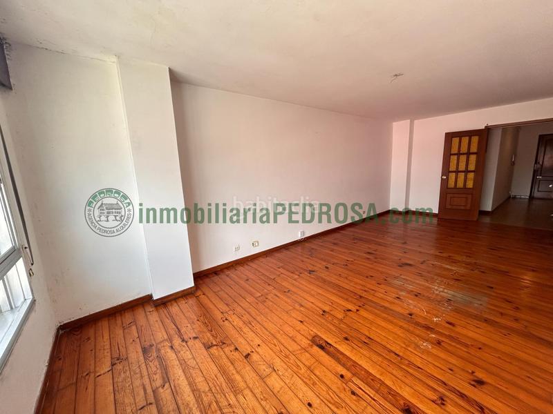 Foto ba235a10-dfe1-42b5-ba81-230cebbbd186. Pis amb calefacció aparcament a La Seca - Los Salgueriños Pontevedra Foto ba235a10-dfe1-42b5-ba81-230cebbbd186. Pis amb calefacció aparcament a La Seca - Los Salgueriños Pontevedra