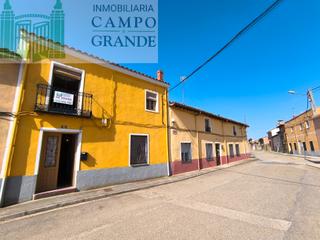Casa a Calle obispo apolinar 33. Muy buena casa! Casa a Calle obispo apolinar 33. Muy buena casa!