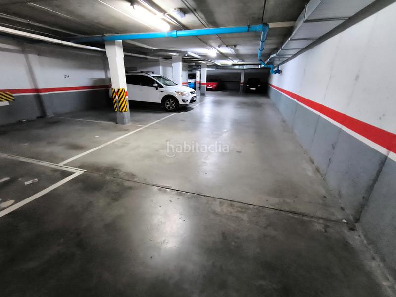 Foto bf626963-c5d6-4197-89a5-ff5c738915d9. Parking coche en avenida ramón carande 38 en Santiago - San Telmo Palencia Foto bf626963-c5d6-4197-89a5-ff5c738915d9. Parking coche en avenida ramón carande 38 en Santiago - San Telmo Palencia