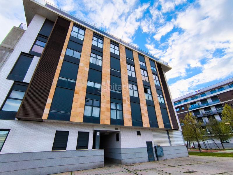 Foto 380762ac-e239-4bf9-82e8-2b8167b41d51. Posto auto in calle jardines 72 in Santiago - San Telmo Palencia Foto 380762ac-e239-4bf9-82e8-2b8167b41d51. Posto auto in calle jardines 72 in Santiago - San Telmo Palencia