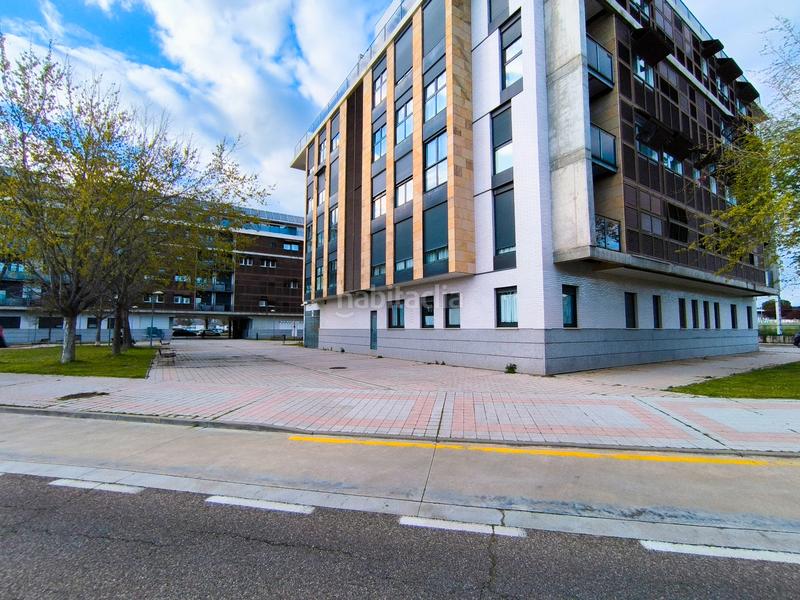 Foto f0a96911-c020-4ecb-9990-1cc5dc565bff. Posto auto in calle jardines 72 in Santiago - San Telmo Palencia Foto f0a96911-c020-4ecb-9990-1cc5dc565bff. Posto auto in calle jardines 72 in Santiago - San Telmo Palencia