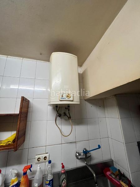 Foto d7713547-35f4-41ad-ab47-b8e8a8ce324e. Locale commerciale in calle ronda sur 3 in Fozaneldi - Tenderina Oviedo Foto d7713547-35f4-41ad-ab47-b8e8a8ce324e. Locale commerciale in calle ronda sur 3 in Fozaneldi - Tenderina Oviedo