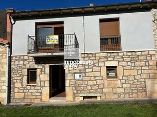 Maison jumelée à Tubilla del Agua. Casa recien reformada cerca de tubilla del agua Maison jumelée à Tubilla del Agua. Casa recien reformada cerca de tubilla del agua