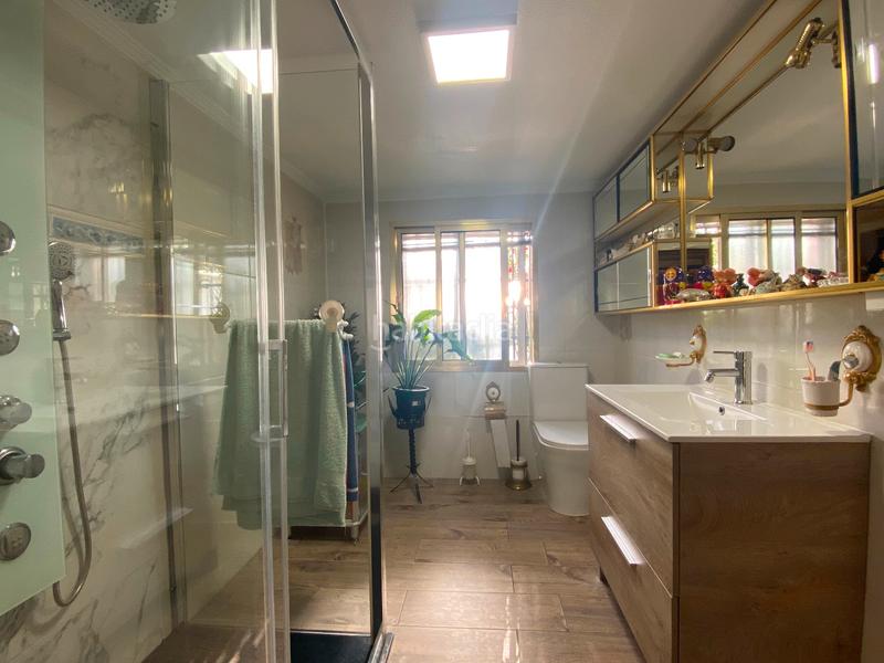 Foto 16db9a22-5fe1-4372-b561-71762ac691c3. Casa adossada amb xemeneia calefacció aparcament piscina a Burgos Foto 16db9a22-5fe1-4372-b561-71762ac691c3. Casa adossada amb xemeneia calefacció aparcament piscina a Burgos