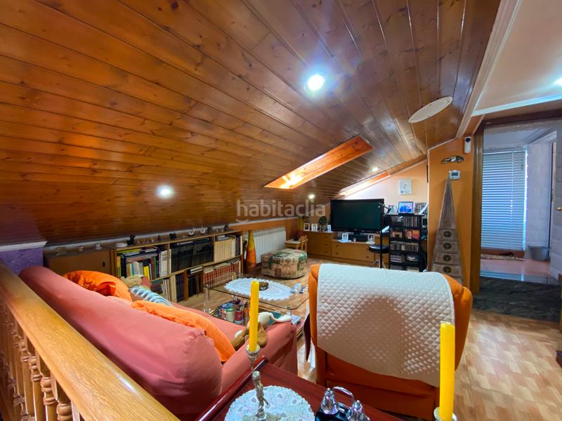 Foto 4c489ffb-020a-4359-9878-715a861df8a0. Casa adossada amb xemeneia calefacció aparcament piscina a Burgos Foto 4c489ffb-020a-4359-9878-715a861df8a0. Casa adossada amb xemeneia calefacció aparcament piscina a Burgos