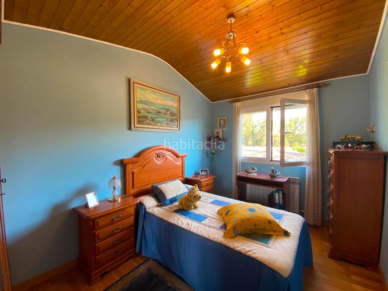 Foto 5228ace7-48c2-4200-83ce-7695d77e939a. Casa adossada amb xemeneia calefacció aparcament piscina a Burgos Foto 5228ace7-48c2-4200-83ce-7695d77e939a. Casa adossada amb xemeneia calefacció aparcament piscina a Burgos