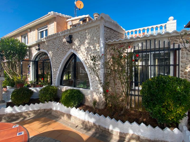 Foto 74f20149-8f55-4683-876a-6255854eb919. Casa adossada amb xemeneia calefacció aparcament piscina a Burgos Foto 74f20149-8f55-4683-876a-6255854eb919. Casa adossada amb xemeneia calefacció aparcament piscina a Burgos