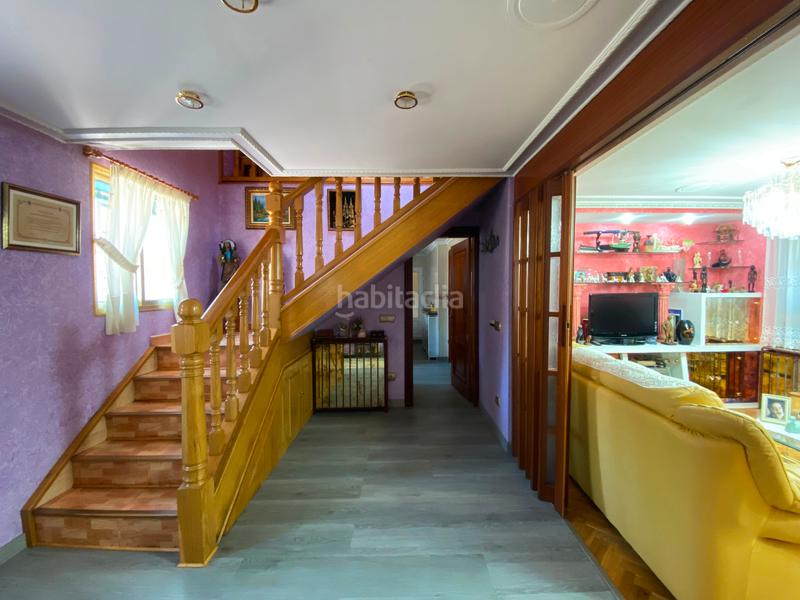 Foto 8828a978-e725-455c-b101-ddedc84520a2. Casa adossada amb xemeneia calefacció aparcament piscina a Burgos Foto 8828a978-e725-455c-b101-ddedc84520a2. Casa adossada amb xemeneia calefacció aparcament piscina a Burgos